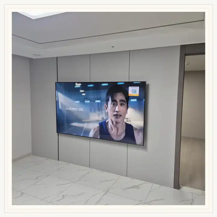 벽걸이TV 설치 참고 사진 · 호반써밋 동탄 설치 방식 안내